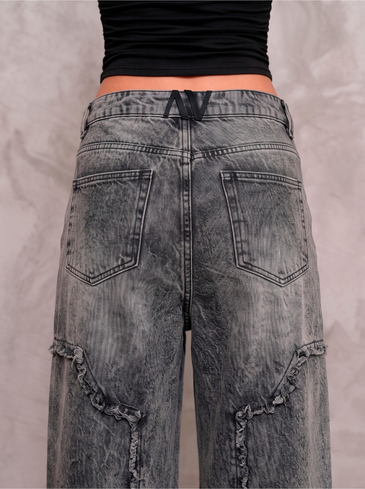 Jean gris claro wide leg Gray Spell de DAVD en vista lateral, silueta amplia y caída recta en denim gris claro.